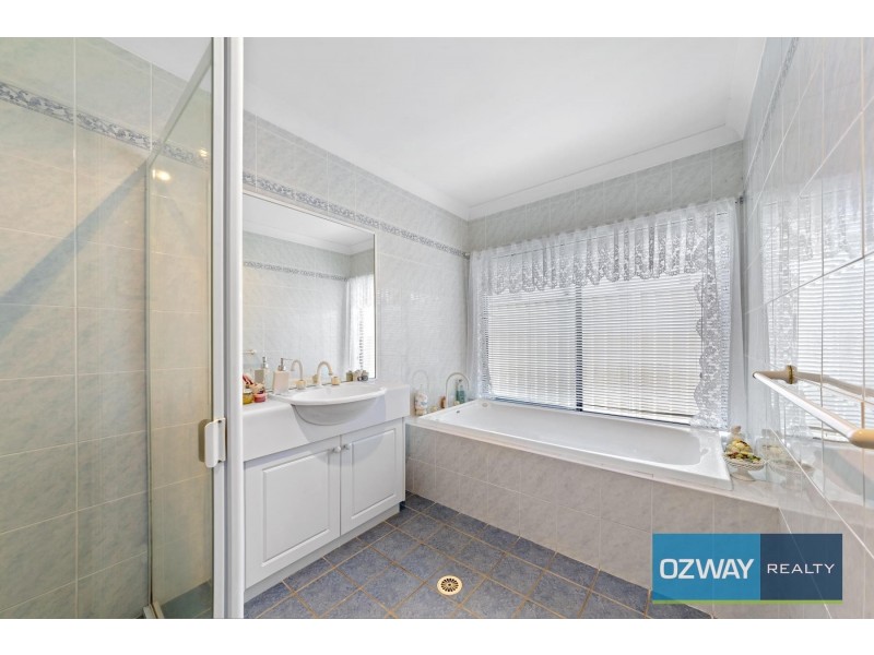 9 Dean Avenue, Kanwal NSW 2259