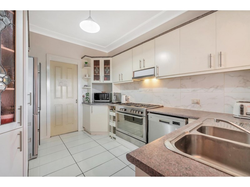 7 Eacham Street, Fairfield West NSW 2165