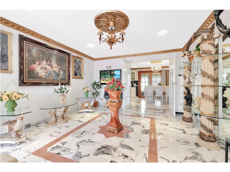 21 Marcellus Place, Rosemeadow NSW 2560