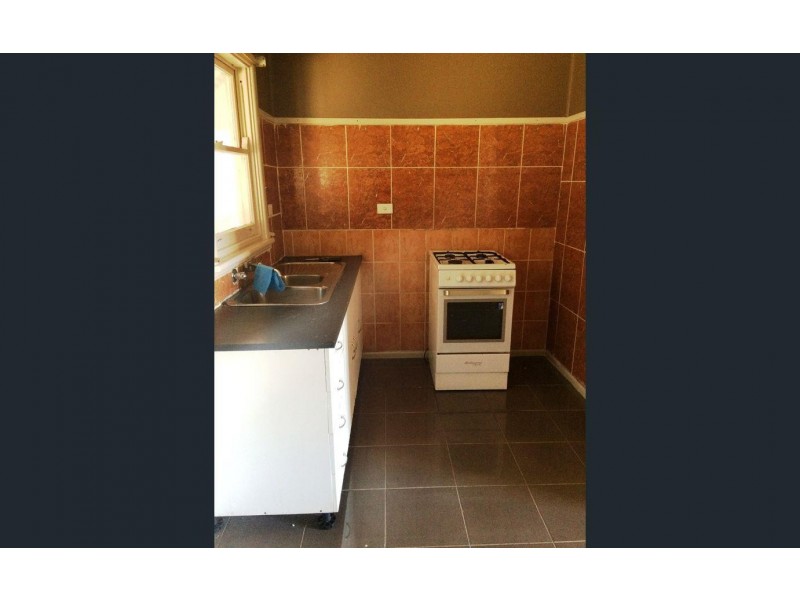 12 Leslie Street, Blacktown NSW 2148