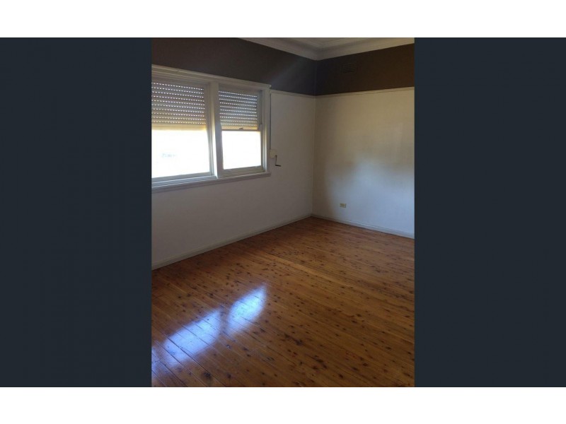 12 Leslie Street, Blacktown NSW 2148