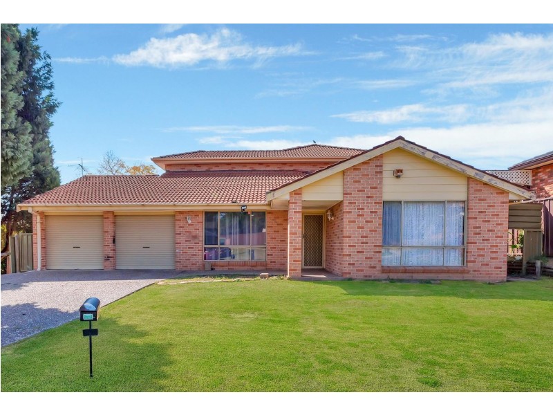 5 Peat Close, Eagle Vale NSW 2558