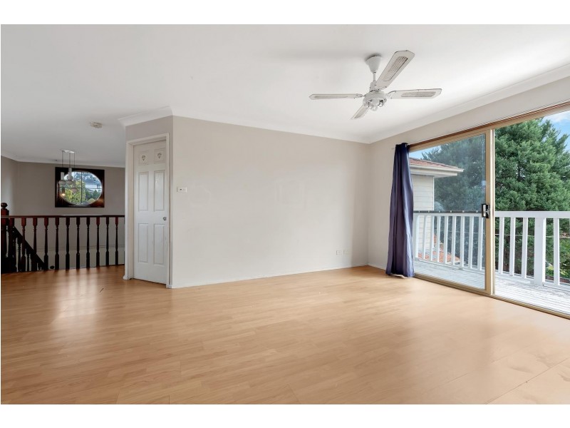 5 Peat Close, Eagle Vale NSW 2558