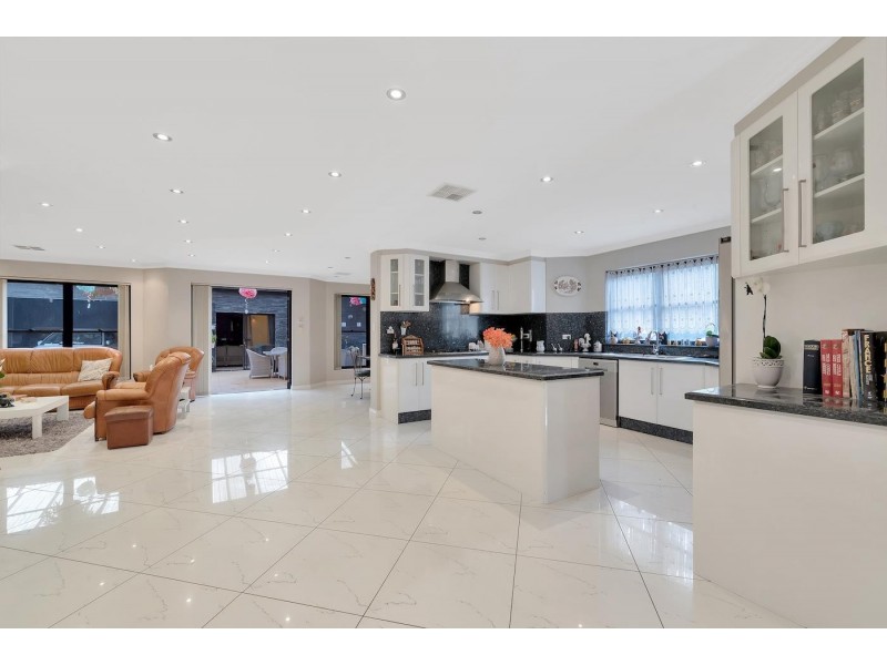 18 Belar Avenue, Villawood NSW 2163