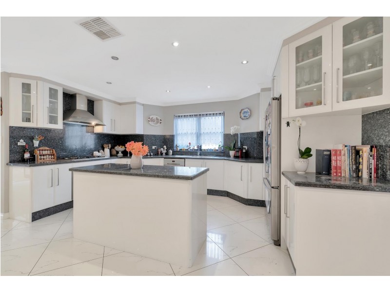 18 Belar Avenue, Villawood NSW 2163