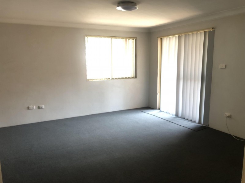 40/8-10 Fourth Avenue, Blacktown NSW 2148