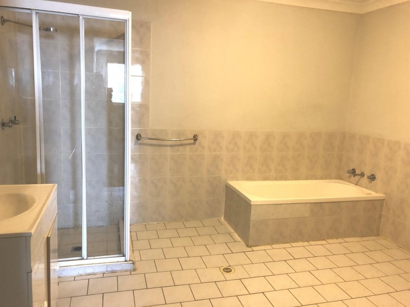 40/8-10 Fourth Avenue, Blacktown NSW 2148