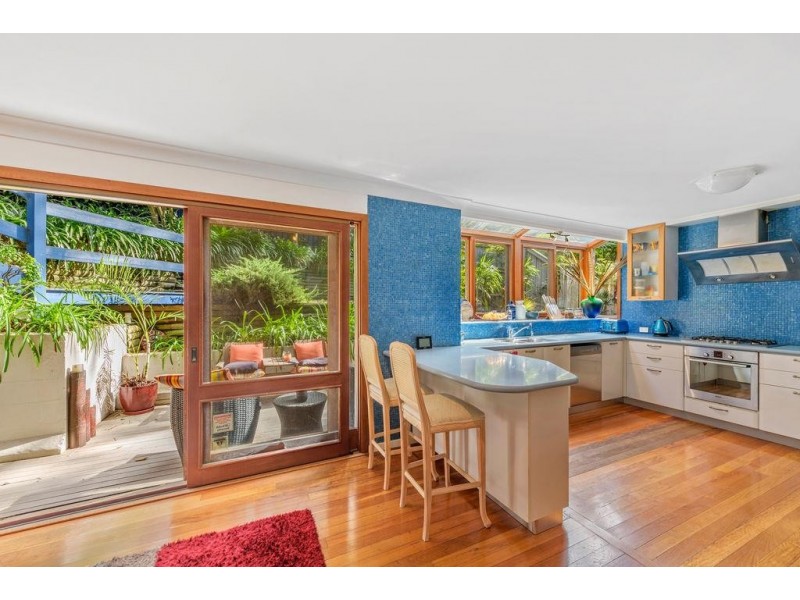 17 Bellevue  Avenue, Greenwich NSW 2065