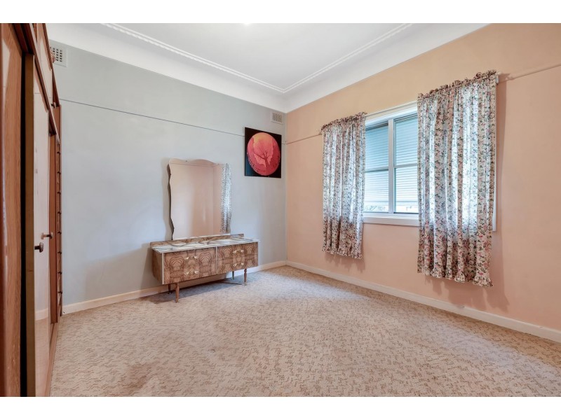 74 Rosina Street, Fairfield West NSW 2165