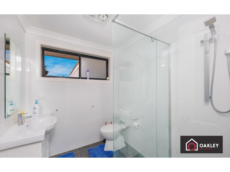 2 Creswick Place, Dharruk NSW 2770