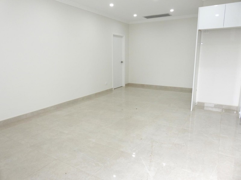 22 Brabyn Street, Fairfield West NSW 2165