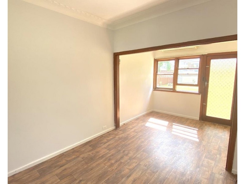 18 Joyce Street, Fairfield Heights NSW 2165