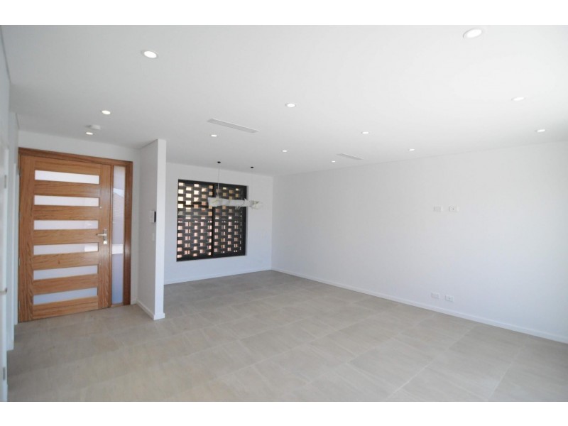 2/1 Shipley Avenue, North Strathfield NSW 2137