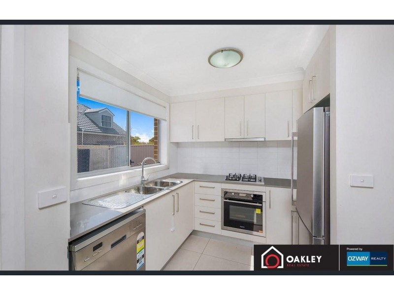 2/77  Australia Street, St Marys NSW 2760