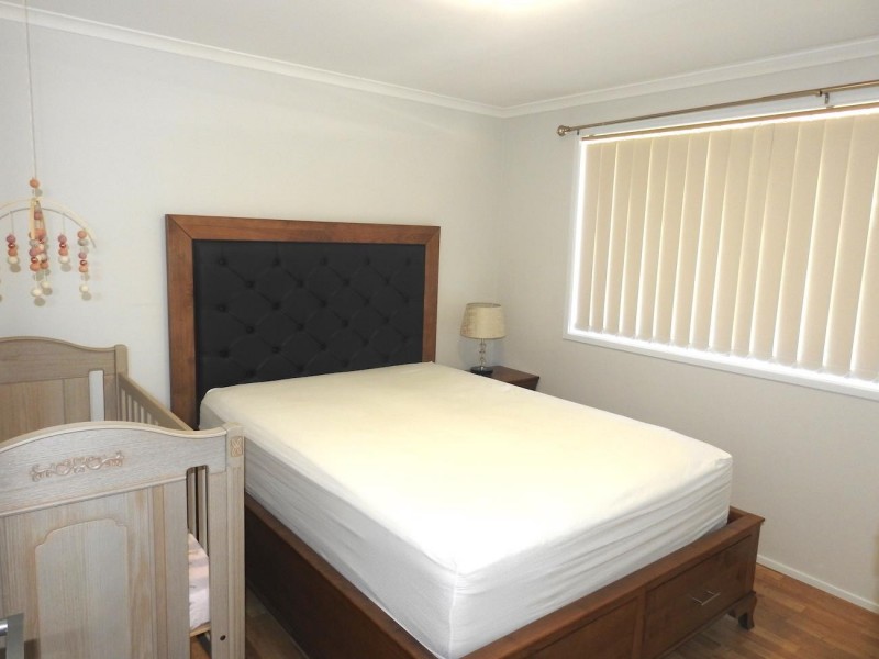 21 Dalpra Crescent, Bossley Park NSW 2176