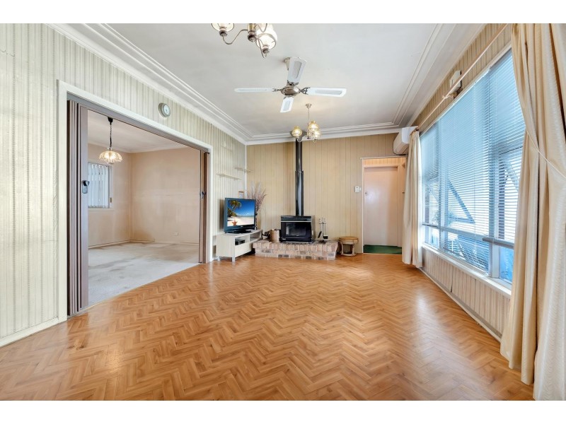 136 Chifley Street, Wetherill Park NSW 2164