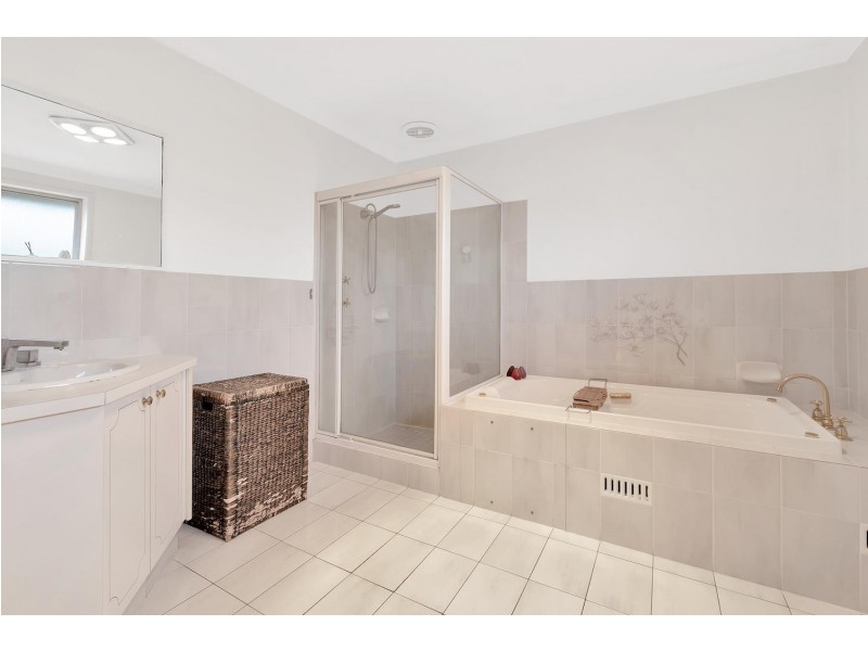 14 Gogol Place, Wetherill Park NSW 2164