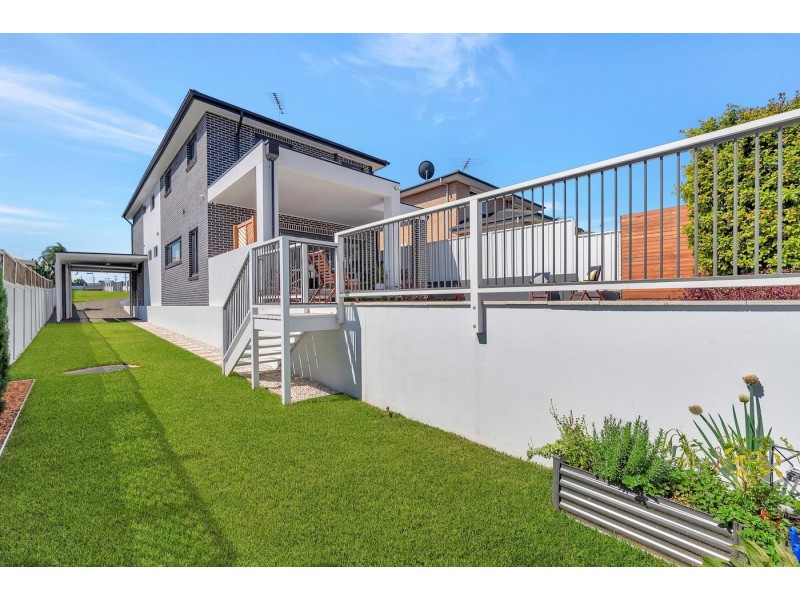 2 Angelina Crescent, Cabramatta NSW 2166