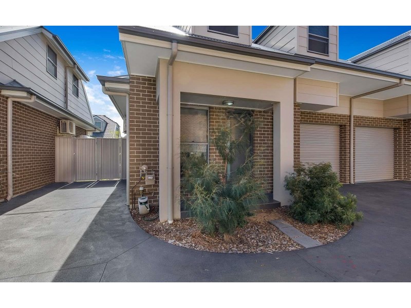 2/77 Australia  Street, St Marys NSW 2760