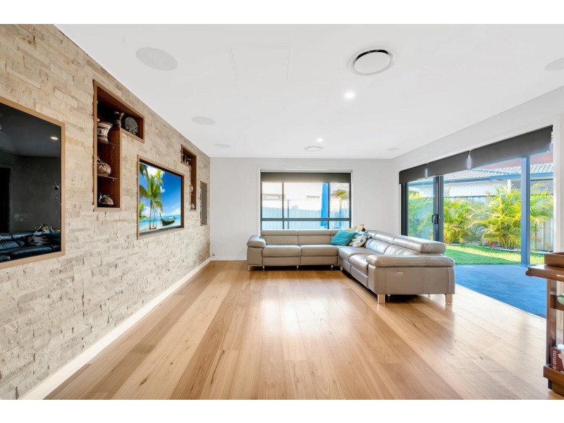 24 Willowbank Crescent, Canley Vale NSW 2166