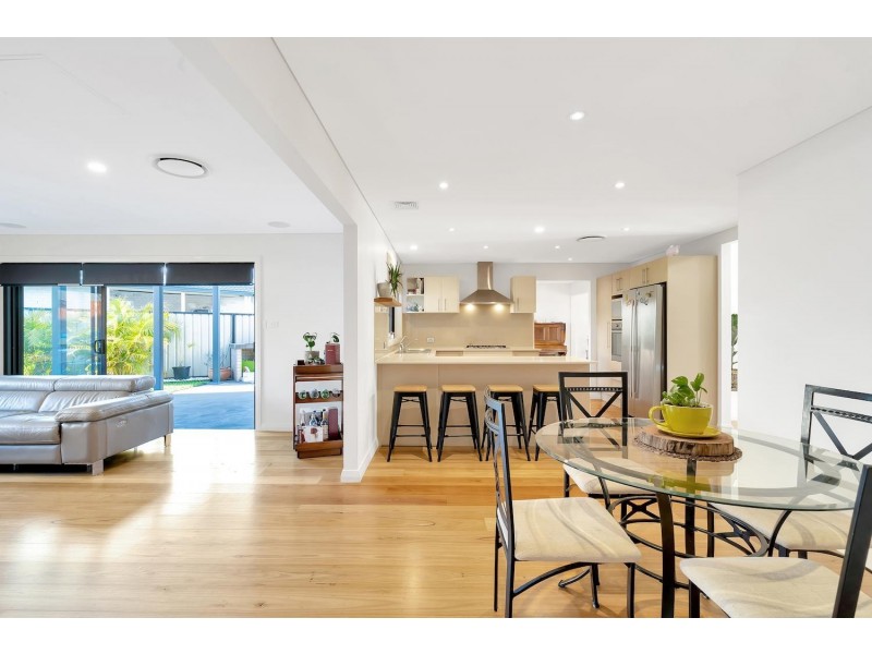 24 Willowbank Crescent, Canley Vale NSW 2166