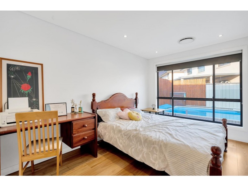 24 Willowbank Crescent, Canley Vale NSW 2166