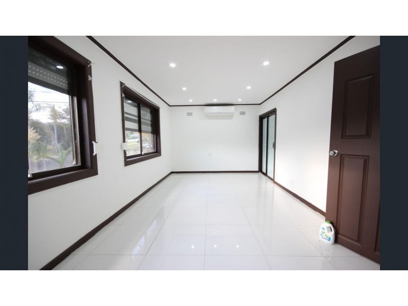 6 Alexandria Place, Busby NSW 2168