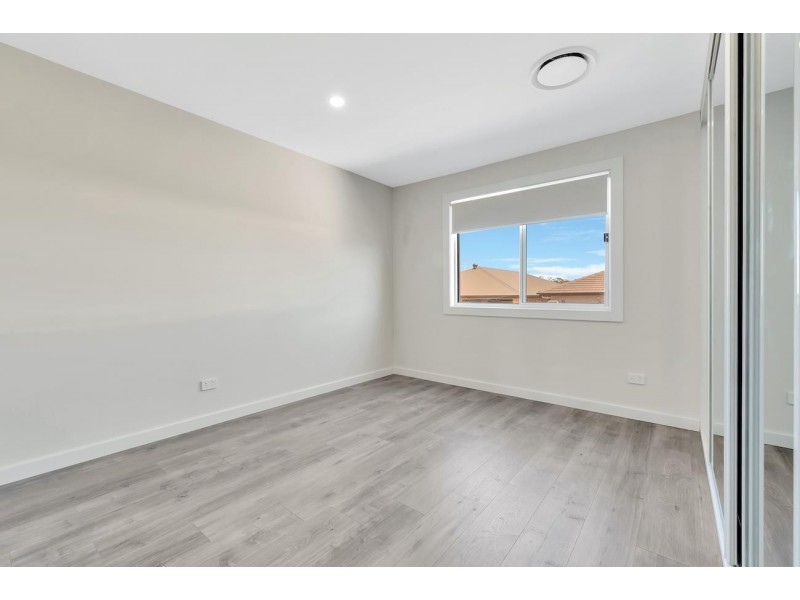 211A Village Circuit, Gregory Hills NSW 2557