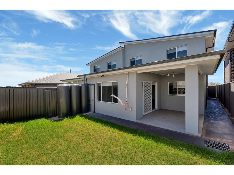 211A Village Circuit, Gregory Hills NSW 2557