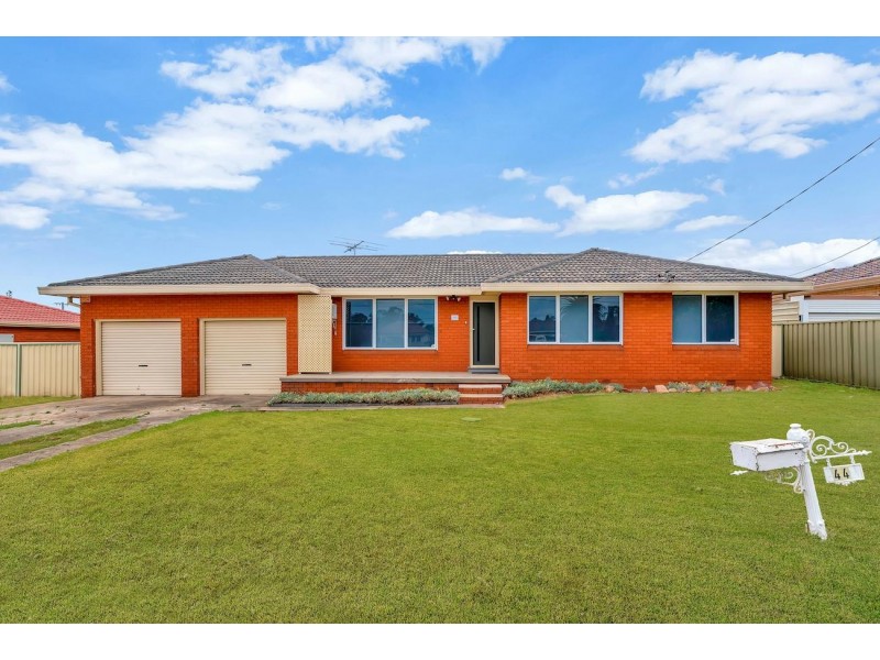 44 Palmerston Road, Fairfield West NSW 2165