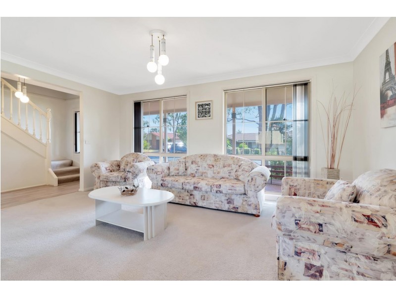 15 Bricketwood Drive, Woodcroft NSW 2767