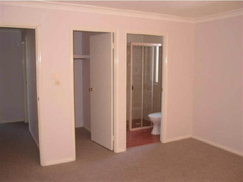 54B Jindabyne Circuit, Woodcroft NSW 2767