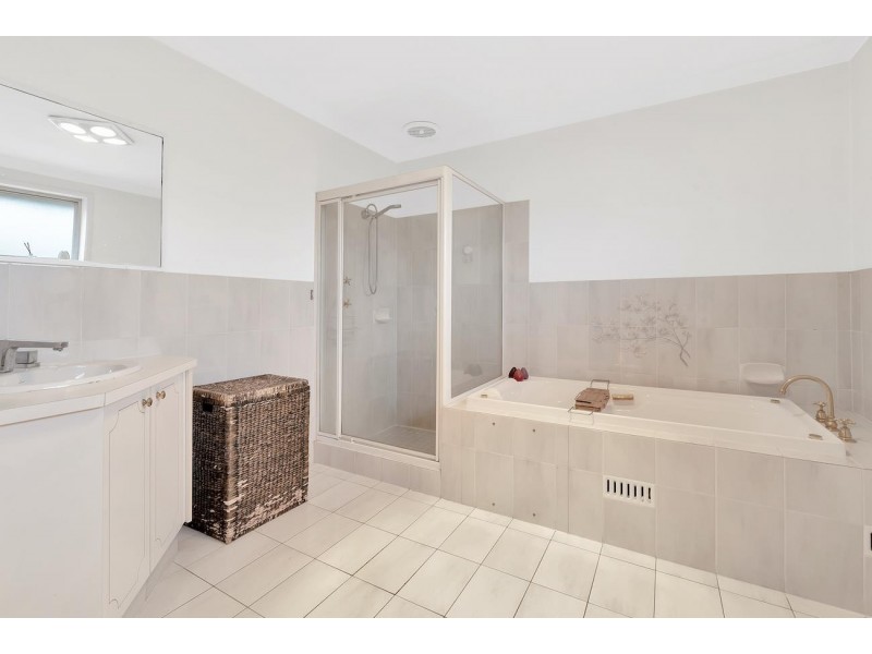 14 Gogol Place, Wetherill Park NSW 2164