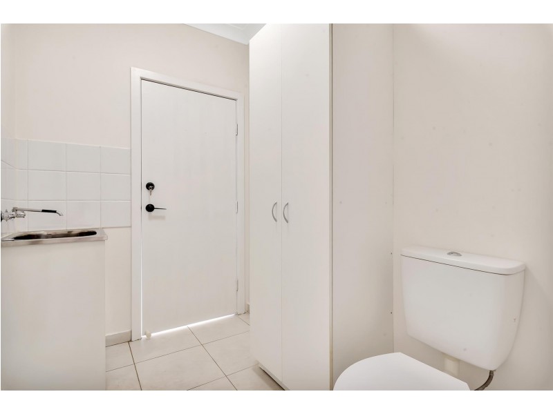 8/202-204 Ware  Street, Fairfield NSW 2165