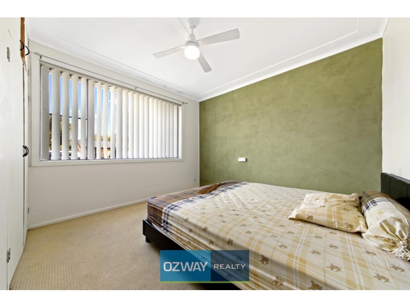 11 Charmhaven Avenue, Charmhaven NSW 2263