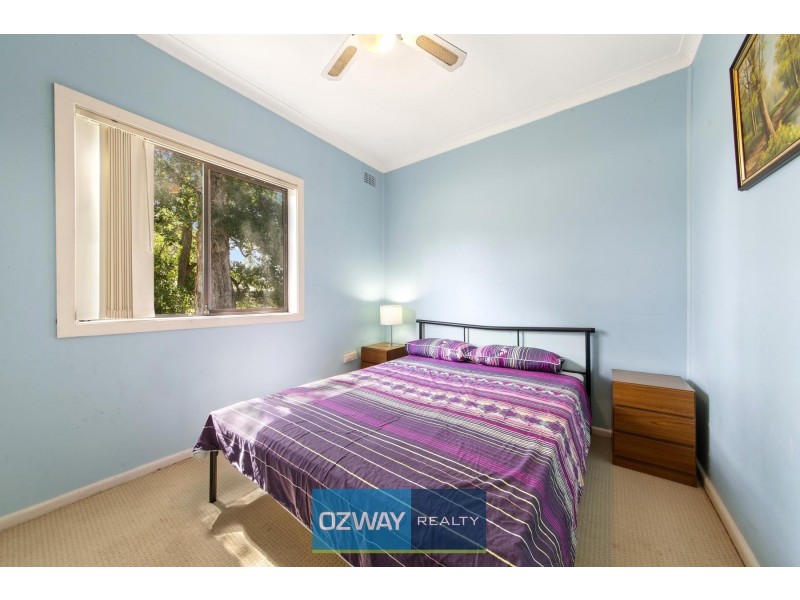 11 Charmhaven Avenue, Charmhaven NSW 2263