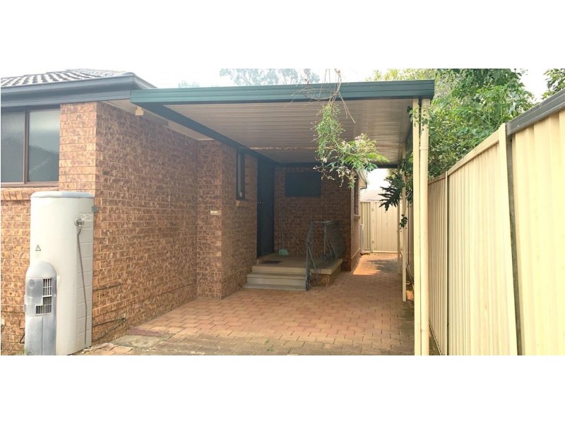 90 Melville Road, St Clair NSW 2759