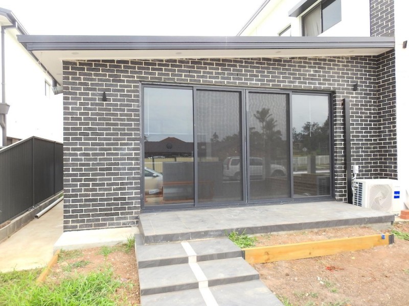 154A Prairie Vale Road, Bossley Park NSW 2176