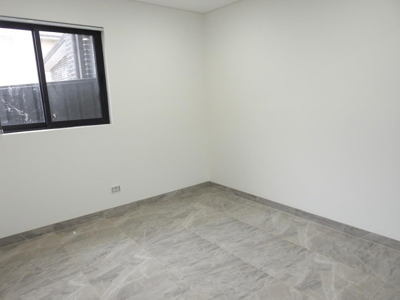 154A Prairie Vale Road, Bossley Park NSW 2176