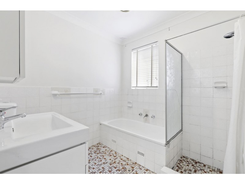 124 Metella Road, Toongabbie NSW 2146