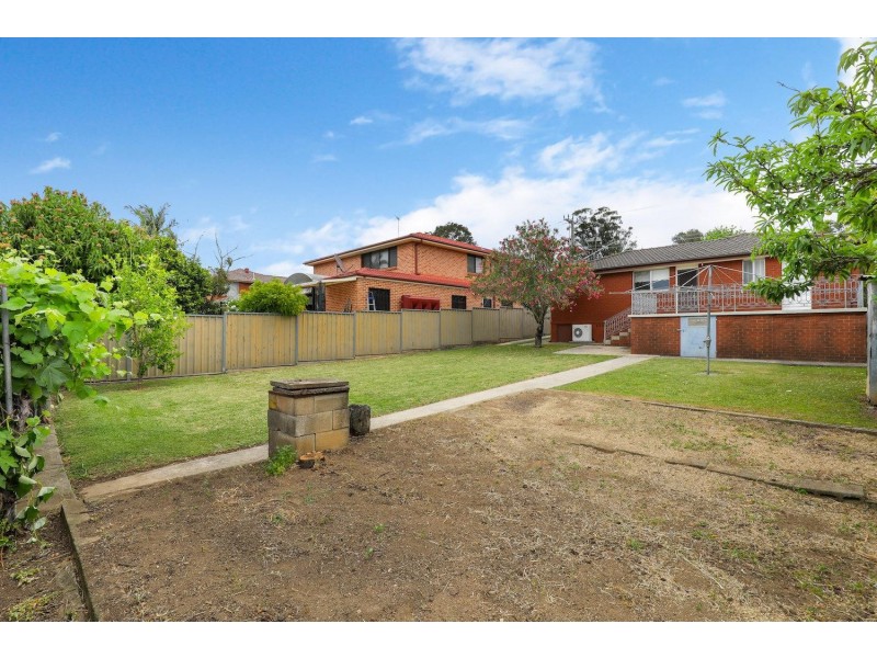 124 Metella Road, Toongabbie NSW 2146