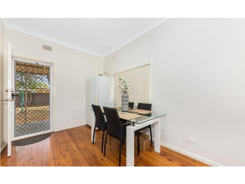 5 Melbourne Street, Oxley Park NSW 2760