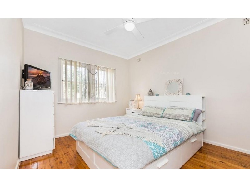 5 Melbourne Street, Oxley Park NSW 2760