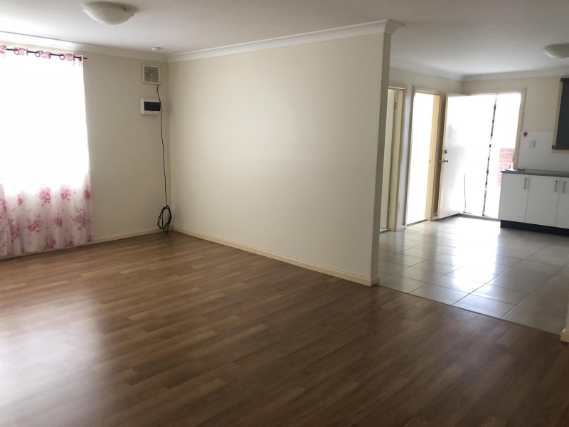 8a Hill End Road, Doonside NSW 2767