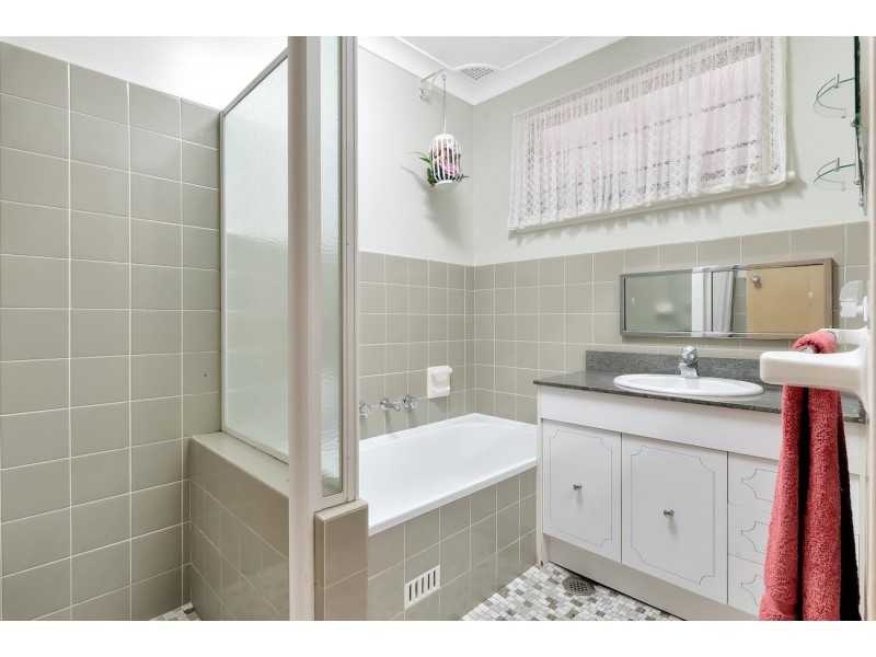 154 Neville Street, Smithfield NSW 2164