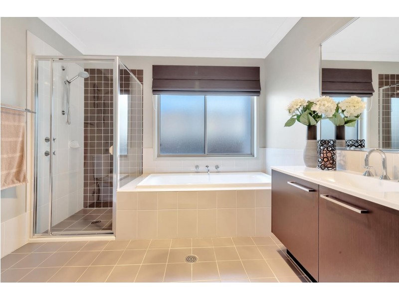 43  Lilydale Drive, Woodcroft NSW 2767