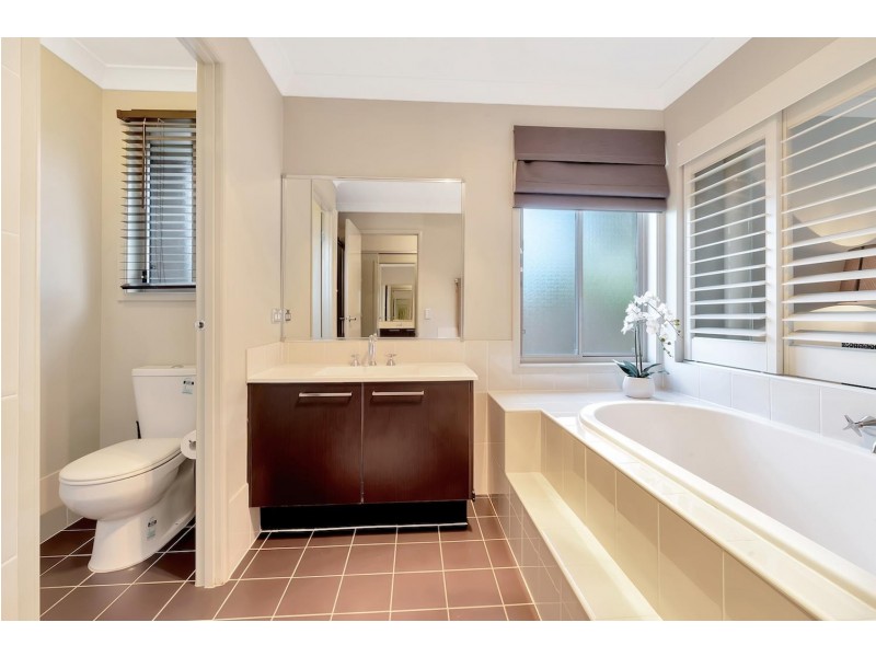 43  Lilydale Drive, Woodcroft NSW 2767