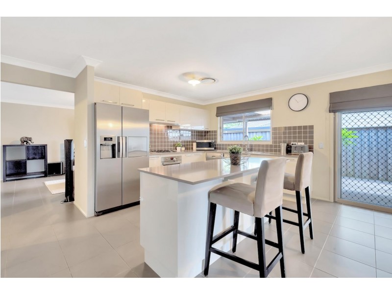 43  Lilydale Drive, Woodcroft NSW 2767