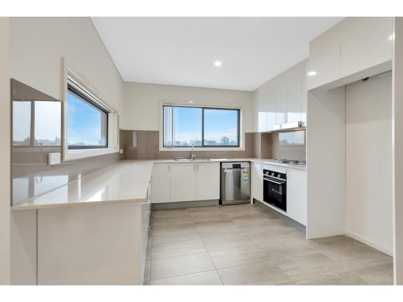 422/39 Nelson Street, Fairfield NSW 2165