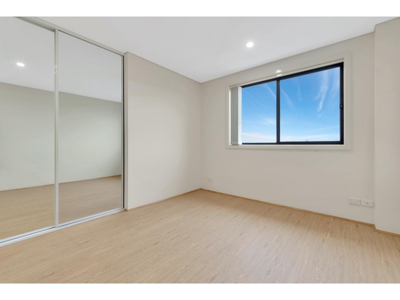 422/39 Nelson Street, Fairfield NSW 2165